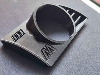 Soporte reloj aireador central bmw e46 logo M - Imagen 3