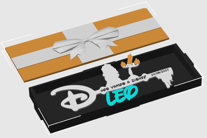 Llaves Disney “nos vamos a Disney” personalizadas Bella