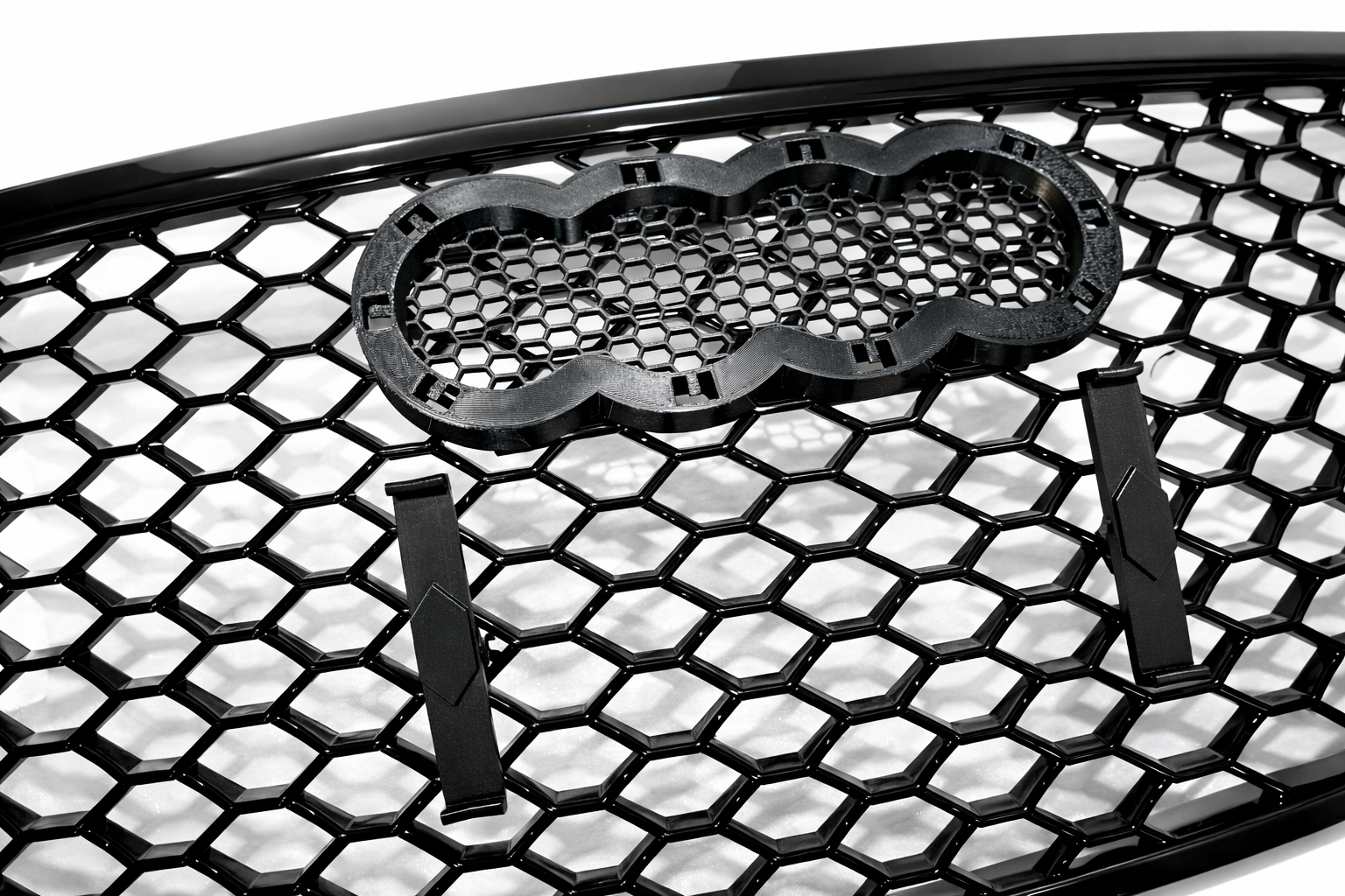Soporte emblema Audi - Imagen 3