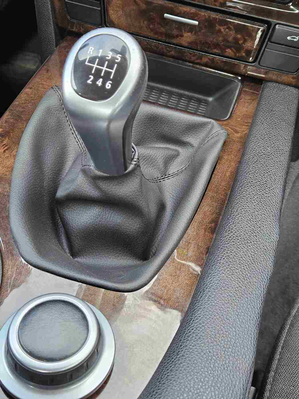 Funda palanca cambios bmw e60 - Imagen 6