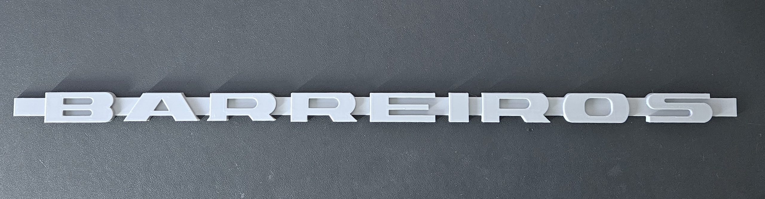 Letras laterales tractor Barreiros