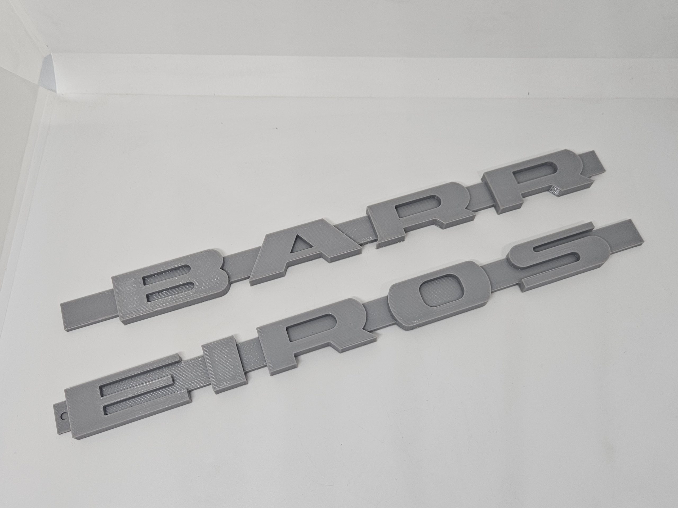 Letras laterales tractor Barreiros - Imagen 2